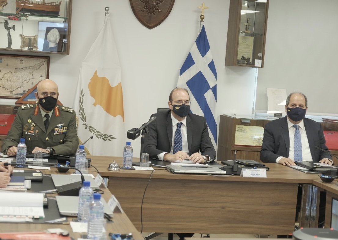 ΔΙΑΚΥΒΕΡΝΗΤΙΚΟ ΣΥΝΕΔΡΙΟ