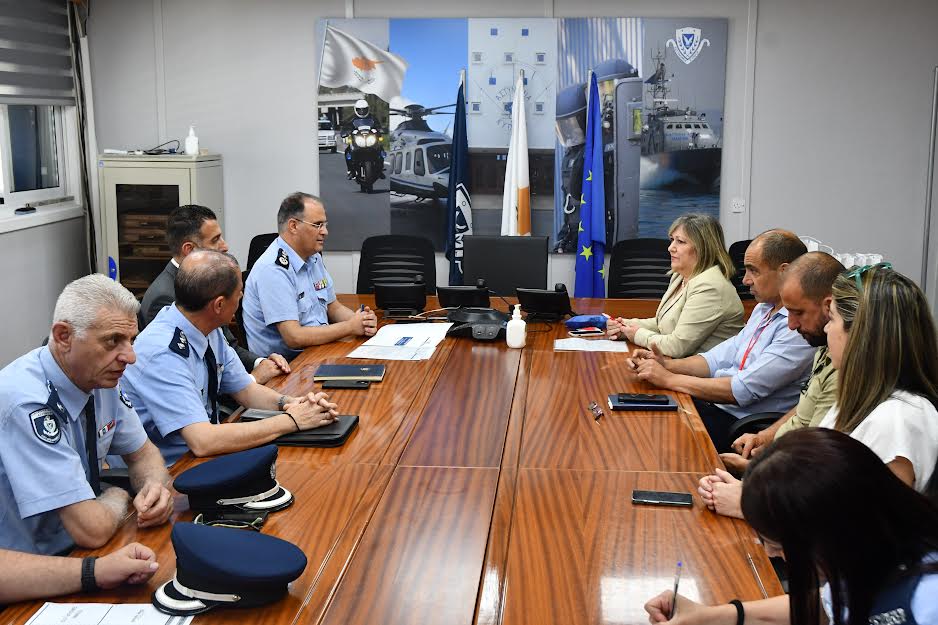 ΑΣΤΥΝΟΜΙΑΣ