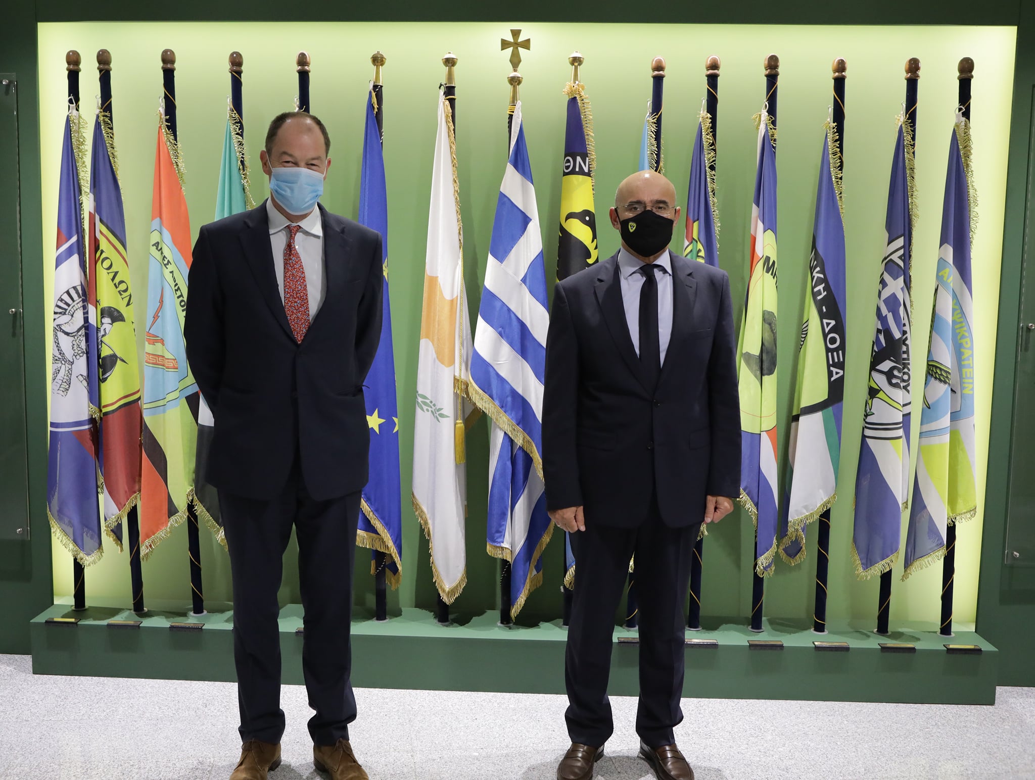 στρατοσ1