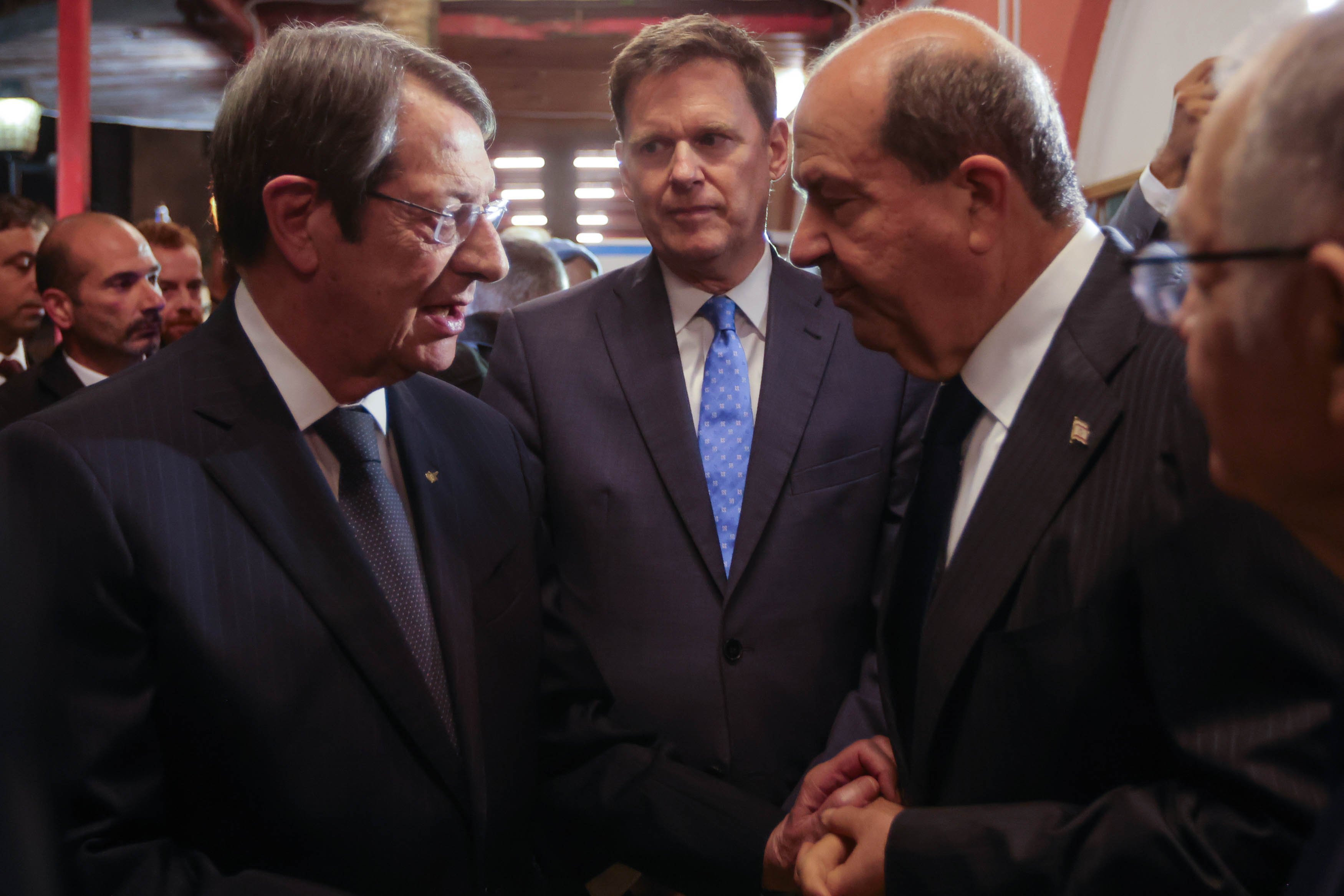 κξβ