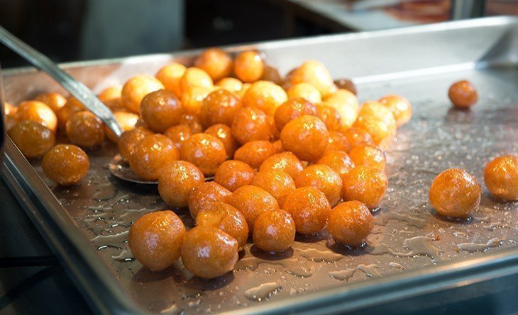 loukoumades