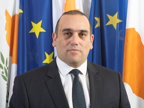 ΥΠΟΥΡΓΟΣ ΜΕΤΑΦΟΡΩΝ