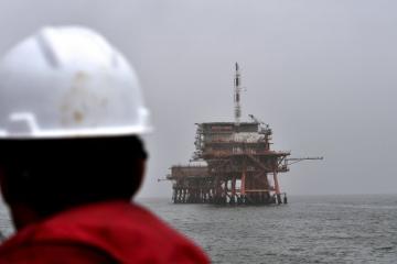 Ιταλία: Κατέρρευσε γερανός σε υπεράκτια εξέδρα άντλησης πετρελαίου - Αγνοείται ο χειριστής του
