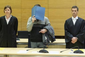 Δηλητηρίαζε τα σάντουίτς τους.