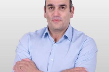 Απάντηση σε πρόεδρο ΚΟΑ από Καρούσο: "Δεν θα μου πει αν θα ασχοληθώ ή όχι"