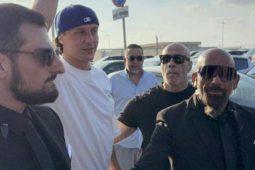 (Βίντεο-Φώτος Kerkida) Τα ΠΑΝΤΑ από την άφιξη του Νταβίντ Λουίζ!