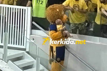 Το βρέφος είναι... ΑΕΛ!