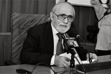 Υποστολή σημαίας (ένα σημείωμα για τον ιδεολόγο του Άρη)