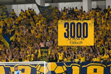 Έφτασε τα 3000 διαρκείας  