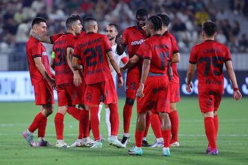 Από το 5-2 στο 5-0 τους... πελάτες!