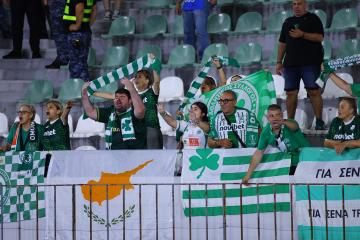 Τα... εξάντλησαν για "Wörthersee Stadion"