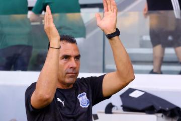 "Ο κόσμος να είναι δίπλα μας, όπως μόνο εκείνος ξέρει"