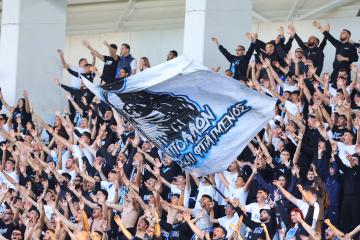 Ξεπέρασαν τις 2 χιλιάδες