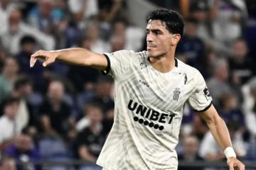 Τρέλα... για Στέλιο/Πάνω από 1 εκ. η Widzew Łódź - Ποιες οι απαιτήσεις της Charleroi