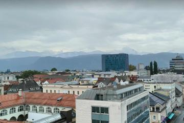 Άρχισαν οι βροχές στο Klagenfurt! (Βίντεο Kerkida)