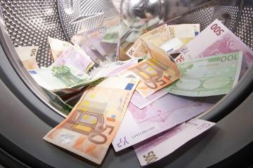 Μαύρο χρήμα: Τα κράτη της ΕΕ αμβισβήτησαν την μαύρη λίστα