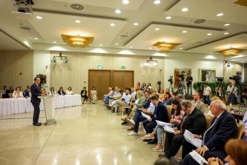 Χριστοδουλίδης: Εγκυμονεί κινδύνους η πλήρης αναστολή εκποιήσεων