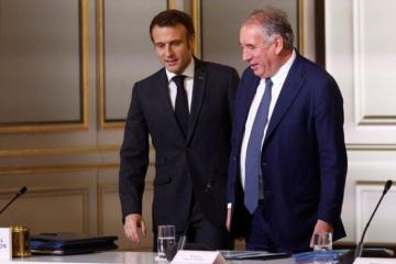 Σε αδιέξοδο η Γαλλία: Η κυβέρνηση Μπαϊρού κινδυνεύει, «σεισμός» στην οικονομία