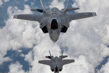 Η Τουρκία σχεδιάζει αγορά Boeing και μαχητικών Lockheed Martin, λέει το Bloomberg