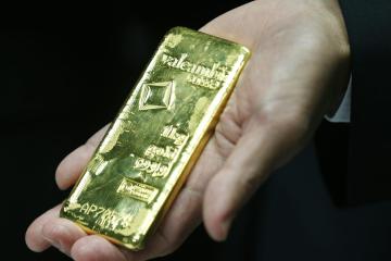 Σε νέο ρεκόρ τα συμβόλαια χρυσού, στα $3.534 λόγω πιθανών δασμών στο μέταλλο