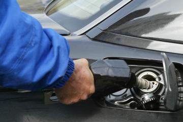 Ετήσια αύξηση 10,4% στις πωλήσεις πετρελαιοειδών τον Ιούνιο 2025