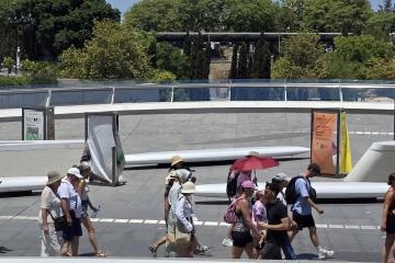 Ο Υπ. Εργασίας αναμένει όλοι να συμμορφωθούν με το διάταγμα λόγω καύσωνα
