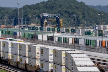 Δεύτερος τερματικός σταθμός για εμπορικές αμαξοστοιχίες από Κίνα προς Ευρώπη