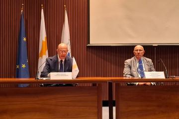 Υπογραφή δανείων από ΕΤΕπ για ΙΝΚΓ και «ΘΑλΕΙΑ 2021–2027»