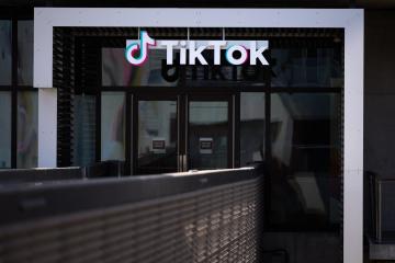 Ο Τραμπ θα υπογράψει τη συμφωνία για το TikTok την Πέμπτη