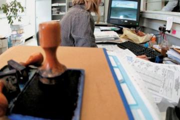 Δημόσιο: Κοστολογούν την γρηγορότερη ανέλιξη των χαμηλόμισθων - Εξελίξεις τον Σεπτέμβρη