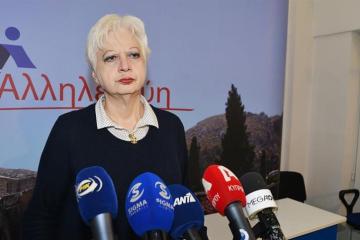 Η πρώτη φώτο του Ετεοκλή Παύλου αγκαλιά με την κόρη του