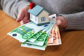 Αυξάνονται τα ποσά για σκοπούς στέγασης σε λήπτες ΕΕΕ (Στοιχεία)