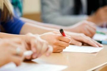 Κυβερνητικές εξετάσεις: Άρχισαν οι αιτήσεις-Δειγματικές ερωτήσεις