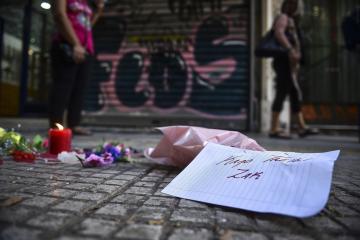Νομίζω ότι ο σκύλος μου θα καταλάβαινε περισσότερα