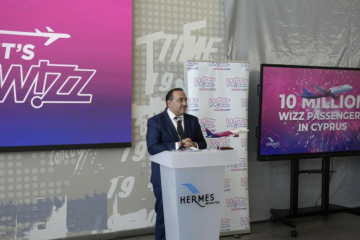 Υφ.Τουρισμού: Πρωτιές αεροδρομίων Λάρνακας-Πάφου σε αύξηση συνδεσιμότητας, αριθμό πτήσεων-προορισμών