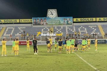 (Βίντεο kerkida) ΑΕΛίστικος ύμνος στο... δάσος