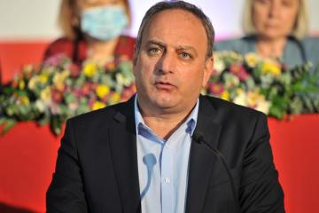 ΑΚΕΛ: Αλαζονεία αναδεικνύει η αντίδραση ΥΠΟΙΚ για συνάντηση