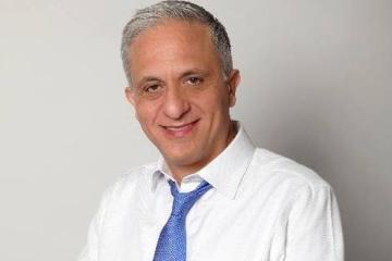 Ν. Τορναρίτης: Να ανοίξει συζήτηση για τις τιμές των εισιτηρίων προς και από Ελλάδα 