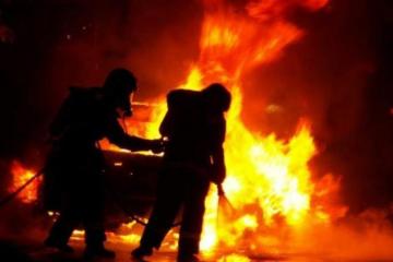 Λευκωσία: Στο τσακ γλίτωσαν συνεργείο από πυρκαγιά