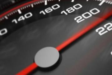 Χωρίς άδεια κυκλοφορίας «πετούσε» στον αυτοκινητόδρομο Λευκωσίας – Λεμεσού