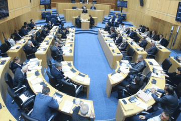 Η Βουλή ενέκρινε ψήφισμα που καταδικάζει τις τουρκικές προκλήσεις