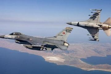 26 παραβιάσεις και 4 εμπλοκές με οπλισμένα τουρκικά μαχητικά
