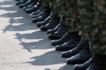 Άρχισαν τα προβλήματα - Έντονες αντιδράσεις από τους συμβασιούχους οπλίτες μόλις έμαθαν για τις υπηρεσίες τους