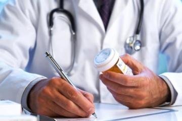 Ελεύθεροι υπό όρους οι 2 γιατροί μέχρι τη δίκη