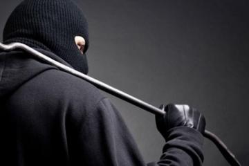 Δάλι: Έβγαλαν πιστόλι για να γλιτώσουν τη σύλληψη