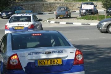 Τον Ψάχνουν Παντού - Κτύπησε ηλικιωμένη με το αυτοκίνητο στη Λεμεσό κι έγινε «καπνός»