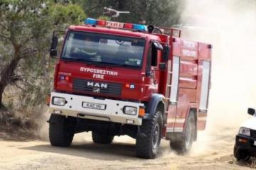 Πυρκαγιά πολύ κοντά στο χωριό Αψιού στη Λεμεσό 