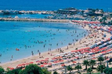 Γεμάτα μέχρι τον Οκτώβριο τα ξενοδοχεία