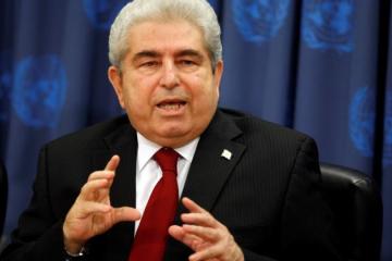 Αινιγματική απάντηση Χριστόφια για τον Παπακώστα: «Εγώ τιμώ φιλίες»