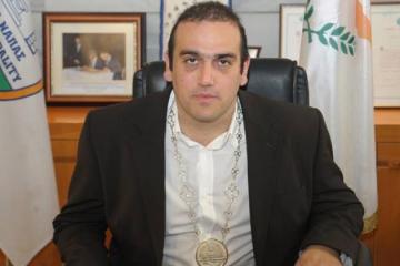 Δήμαρχος Αγίας Νάπας ο Γιάννης Καρούσος